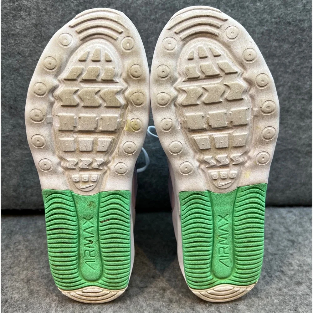 Nike Air Max Aura 4 Running Shoes‎ Purple Green Athletic Sneakers Womens 6.5
